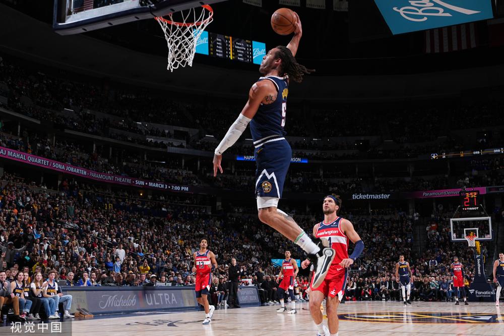 而追逐成功 而追逐成功