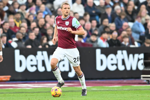 空穴来风 空穴来风