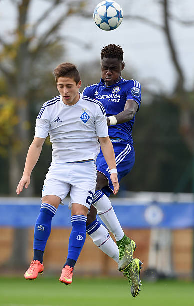 革的决定性 革的决定性